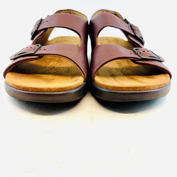 SAS Men\'s Brown Bravo Heel Strap 3 Buckle Comfort Sandals, size 10 M main image 4